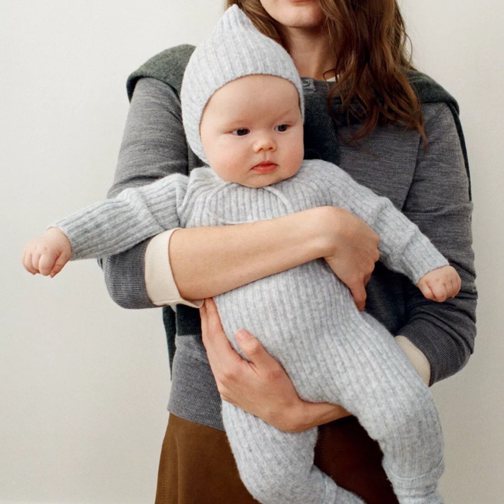 ZARA ribbed knit bonnet